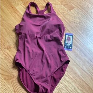TYR Women’s One Piece Swimsuit - Deep Red NWT